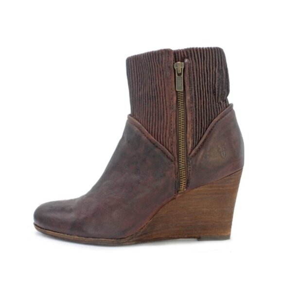 Frye Women's Brown Leather Corby Side Zip Ruched Wedge Ankle Boot Size 8M - Picture 2 of 12